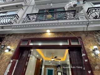 Siêu hiếm chỉ 7,45 tỷ có ngay nhà thang máy, 6 tầng xây mới,vị trí đẹp cách ô tô chỉ 10m