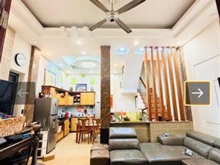 Bán nhà ngoc khánh ba đình thông số vàng 48m2 4 tầng mt 5.2m, 30m ra phố cạnh vin galerry hơn 14tỷ