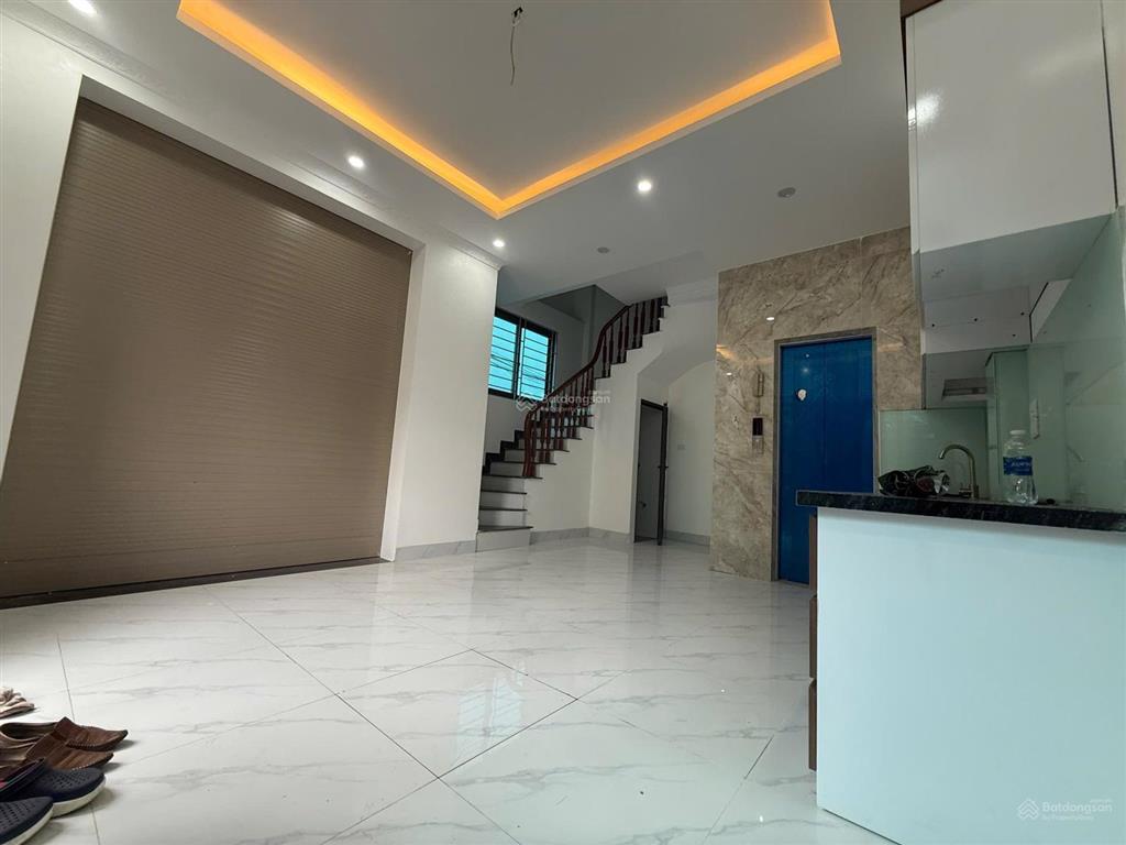 Tôi cần bán nhà ô góc 39,5m2x5t thang máy tại ngõ 40/10 đông ba thượng cát nhà đẹp,full nội thất