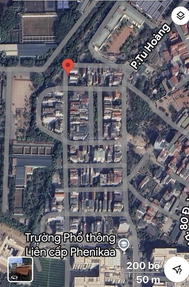 Chính chủ tôi cần bán lô 40m2 mặt tiền 3,41 phân lô phố tu hoàng đường vỉa hè 13,5m view vườn hoa