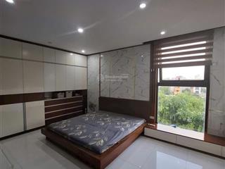 Bán chung cư toà vip nhất khu đô thị việt hưng 120m2, full đồ cao cấp, về ở ngay, giá tốt