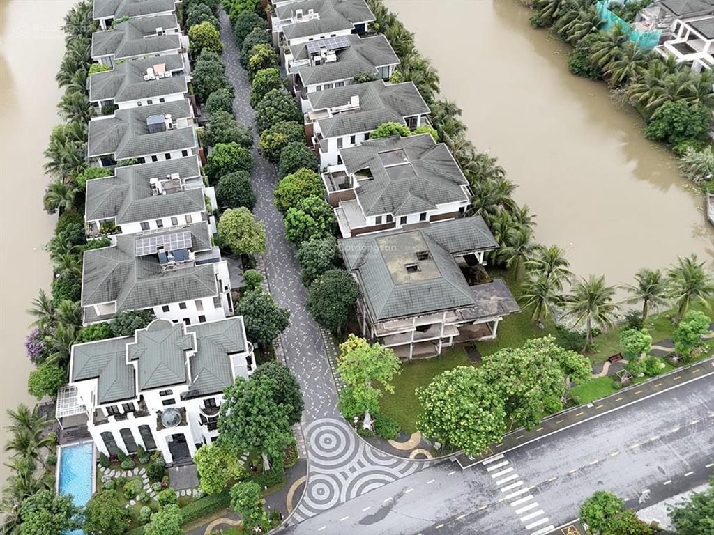 Bán biệt thự đảo ecopark, song lập, 270m2, vị trí cực đẹp, giá tốt nhất hiện tại