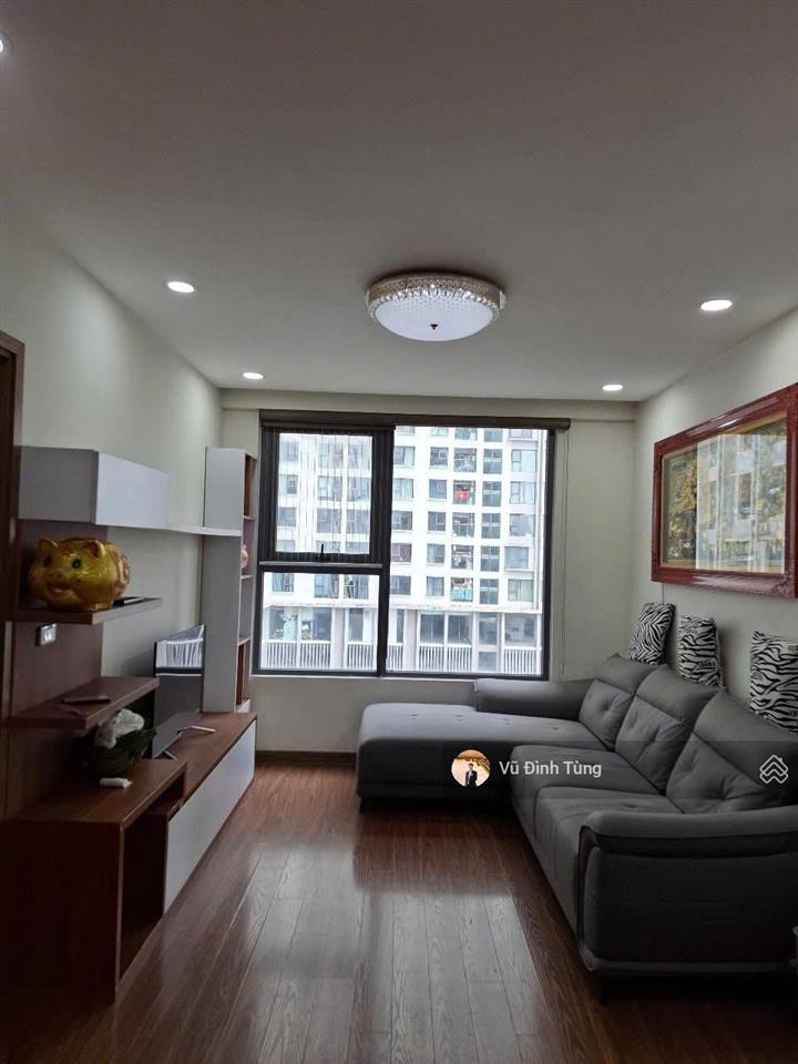 Bán cc đẹp xuất sắc tại eco green city, 5 tỷ, 67m2, 2pn, 2wc, làm việc trực tiếp với chủ nhà