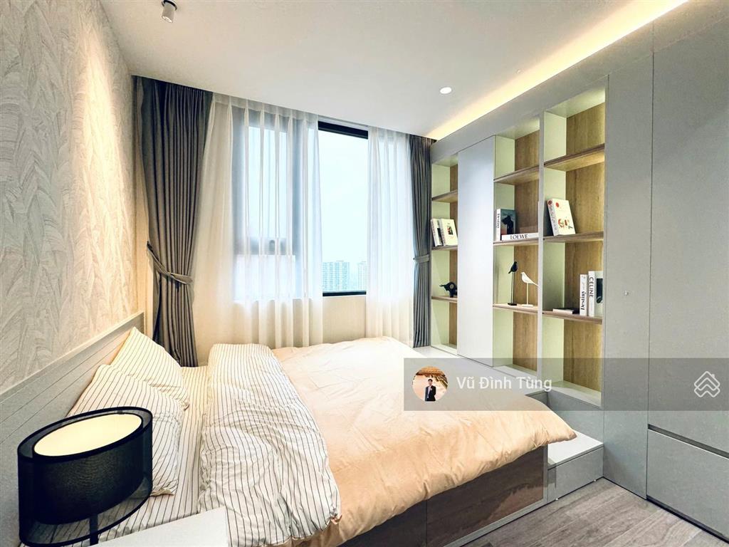 Bán cc vinaconex 1, khuất duy tiến, 10,2 tỷ, 116m2, 3pn, đầy đủ nội thất,2 slot ô tô, nhà sửa mới