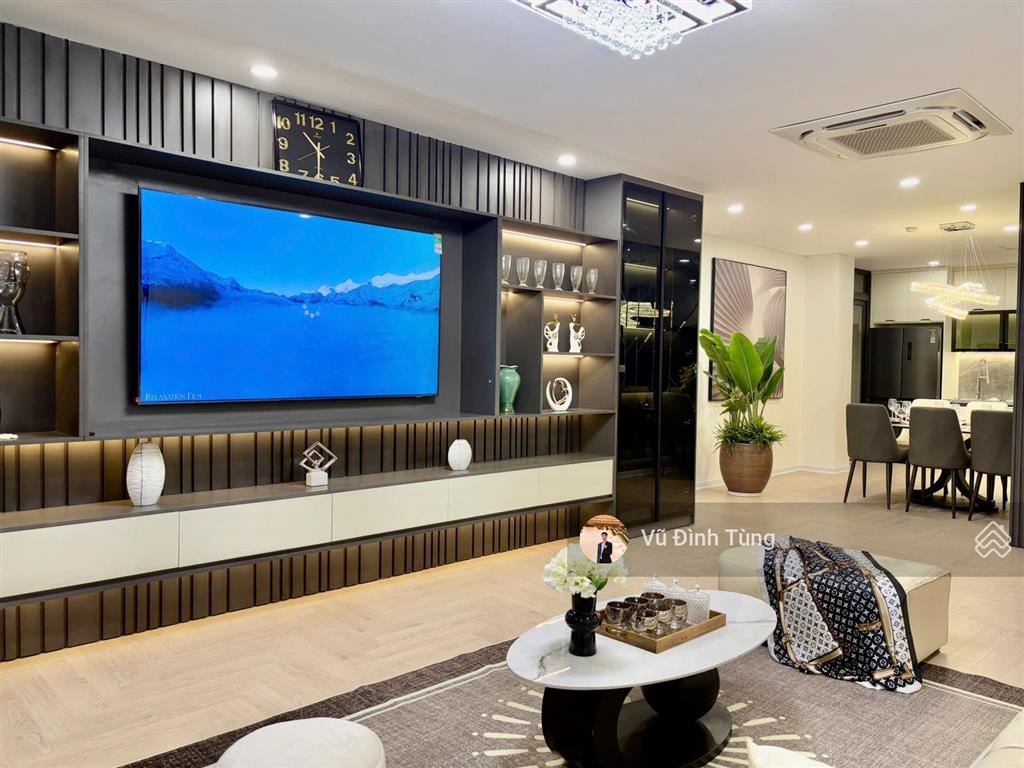 Bán cc n05 trần duy hưng, 14 tỷ, 159m2, 3pn, 2wc, full nội thất, căn góc bc đông nam, slot ô tô