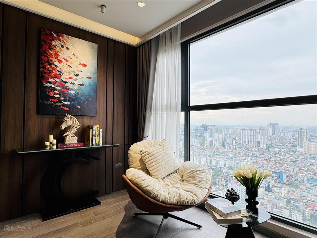 Chính chủ bán gấp căn hộ cc bamboo airways tower, 10,5 tỷ, 96m2 hàng hiếm tại cầu giấy, hn