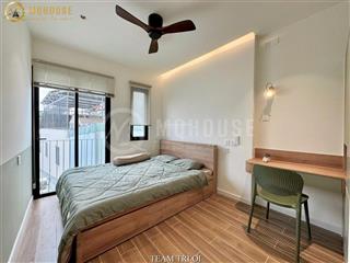 Khai trương chdv xuân  hạ  thu  đông gần trường đh văn lang