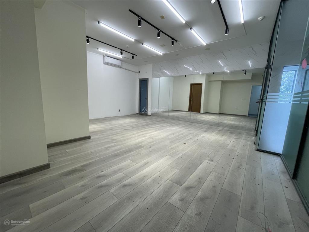 Cho thuê shop kinh doanh liên phường trệt 65m2, giá 16.5 triệu/tháng, full nội thất