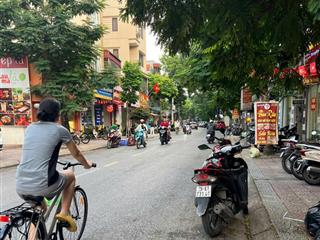 Sài đồng  phân lô ô tô tránh  nhỉnh 10 tỷ  7 tầng  thang máy  kinh doanh