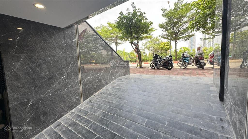 Hàng hiếm phân lô vip trần duy hưng  tòa nhà văn phòng 85m2 x 8 tầng x 6m mặt tiền x 59 tỷ