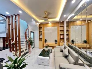 Chính chủ gửi bán  trương định, hoàng mai  45m2 x 5 tầng  20m ra oto  nhỉnh 7 tỷ có tl