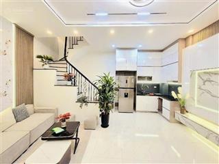Thanh lý nhà đẹp  trương định  40m2  5 tầng  ngõ oto đỗ ngày đêm  full nội thất  nhỉnh 7 tỷ