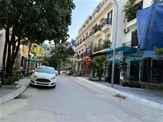 Bán gấp biệt thự lk phùng khoang  diện tích 75m2 giá chỉ 20,5tỷ