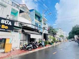 13 tỷ, nhà ngay mt hồ bá phấn, 4 tầng 100m2, chỉ 300m ra ga metro phước long