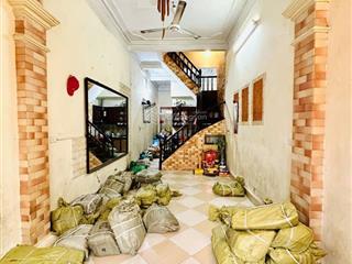 Bán nhà phúc xá, oto đỗ cửa, ngõ thông, 2 mặt tiền, 40m2, 12,6 tỷ