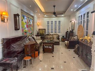Bán biệt thự 165m2 tiểu khu vạn phúc, hà đông, 3,5 tầng, nội thất châu âu, sổ đỏ trao tay
