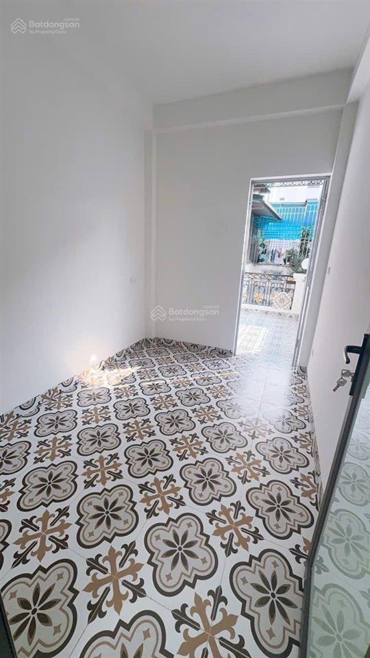 Bán nhà đẹp, 2 thoáng trước sau, tại phố tôn thất tùng ( d/t 30m2 , 5 tầng) giá 7,8tỷ