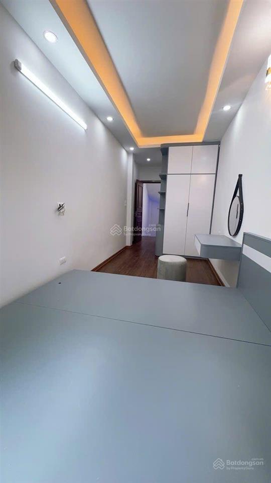 Bán nhà đẹp, 2 thoáng trước sau, tại phố tôn thất tùng ( d/t 30m2 , 5 tầng) giá 7,8tỷ