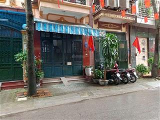 Gia đình bán nhanh nhà 6 tầng x dt 42m2 phố pháo đài láng, ngõ ô tô tránh, kinh doanh. giá 14.3 tỷ