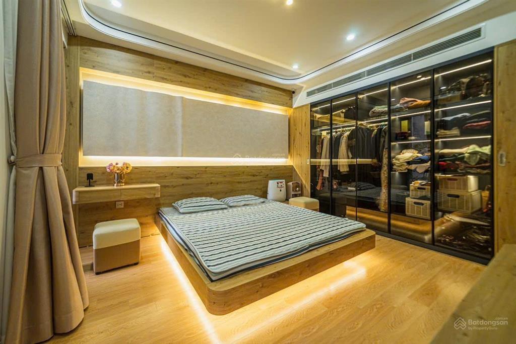 Bán cc 3pn, 2wc tại the diamond residence, 13,3 tỷ, 107m2, thanh xuân, hà nội