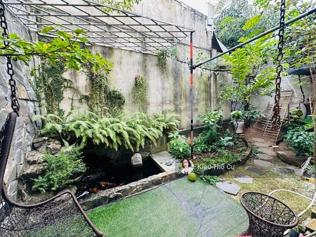 Bán nhà riêng man thiện, tặng hồ cá koi, 6,3 tỷ, 94m2, 4pn, hxh, shr, view đẹp hot!
