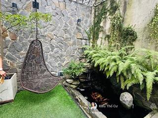 Bán nhà riêng man thiện, tặng hồ cá koi, 6,3 tỷ, 94m2, 4pn, hxh, shr, view đẹp hot!