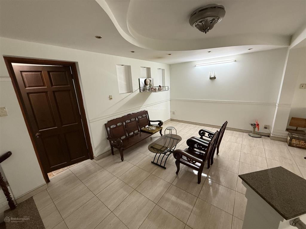 Gấp chủ hạ 500tr  mtkd 88m2 (6 tầng)  ngang đẹp 7m1  sát bên chợ phạm thế hiển, kế parc mall q.8