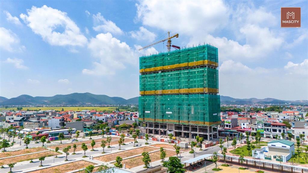 Chính chủ bán căn góc 3pn 100m2 giá 4,1xx trung tâm phường bắc giang