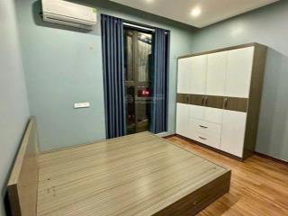 Cho thuê căn góc green pearl 2 phòng ngủ, 81m2, đầy đủ nội thất giá 16tr/th