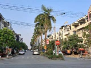 Lk6 96m² giá 15 tỷ nhà thô cần bán gấp