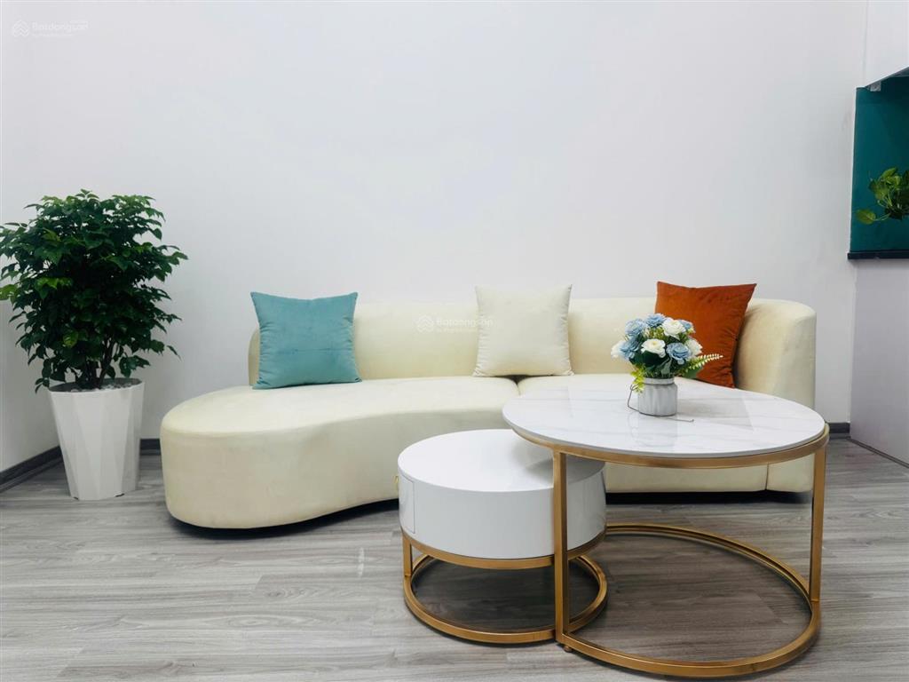 Căn hộ ttđ chính chủ  vị trí đẹp, nội thất cao cấp  giá tốt