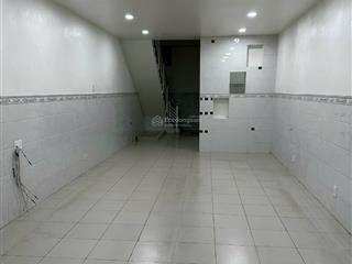 Cần bán nhà hxh cách mt đất thánh 30m, khu an ninh yên tĩnh (4x25m, 2 lầu)