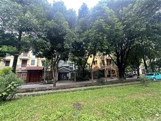 Bán 2 căn biệt thự đơn lập liền nhau khu đtm linh đàm  diện tích 507,6 m2, mặt tiền 25 m