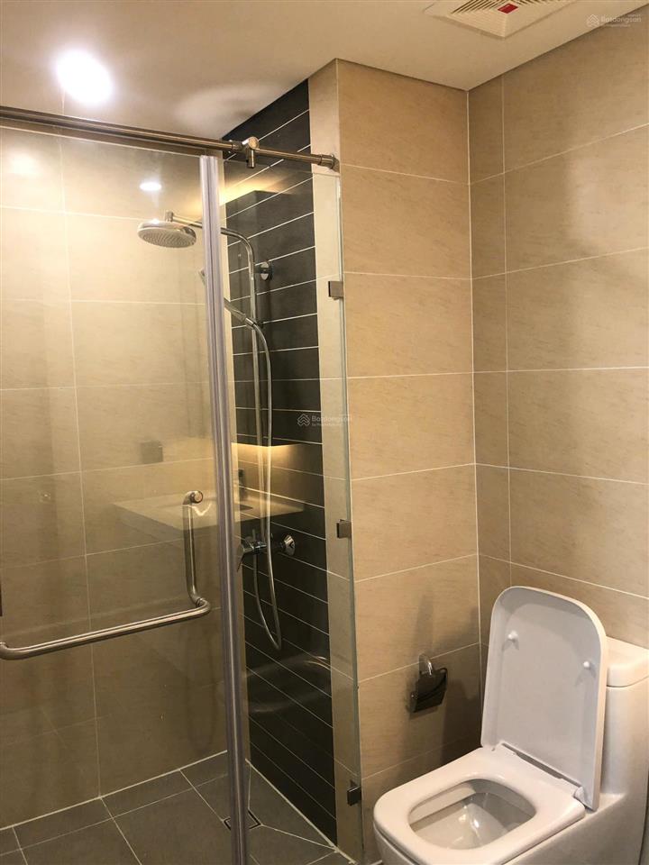 Cho thuê gấp ch 1pn+, 60m2, giá chỉ 17tr vnd tại hado centrosa garden, q10, hcm