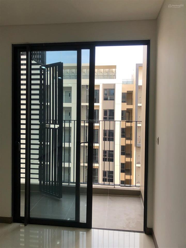 Cho thuê gấp ch 1pn+, 60m2, giá chỉ 17tr vnd tại hado centrosa garden, q10, hcm