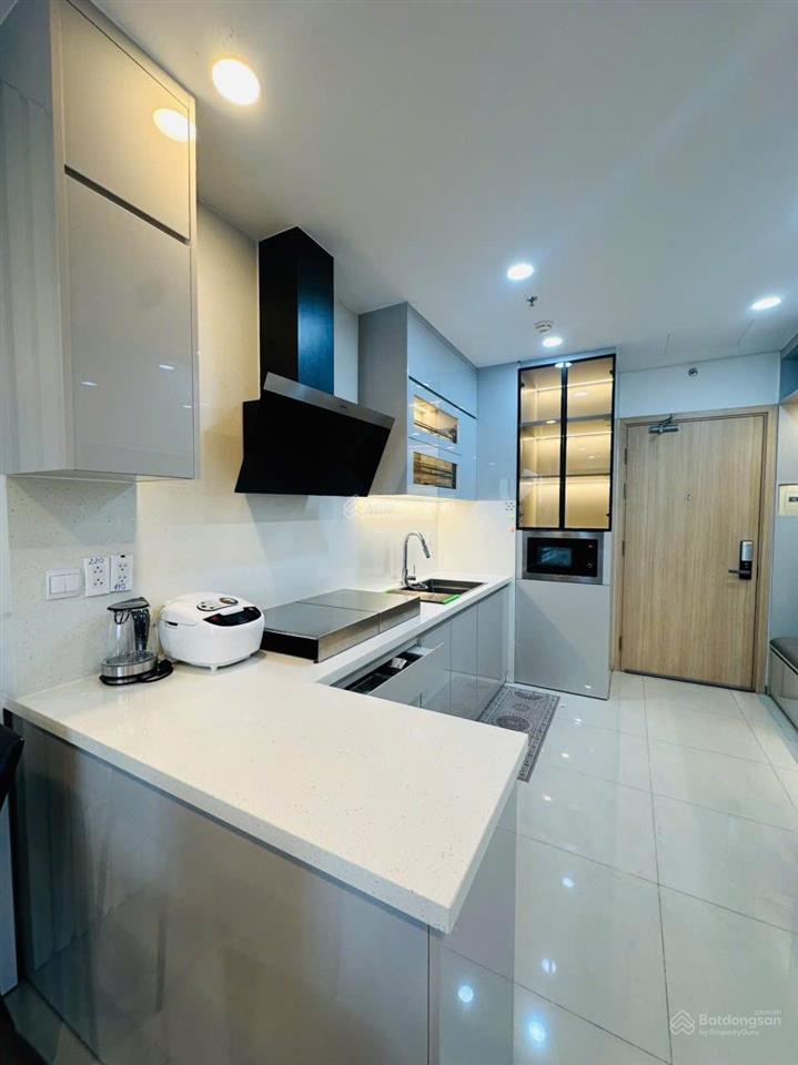 Bán căn hộ 2pn 1wc giá bán 8 tỷ giao nhà ngay