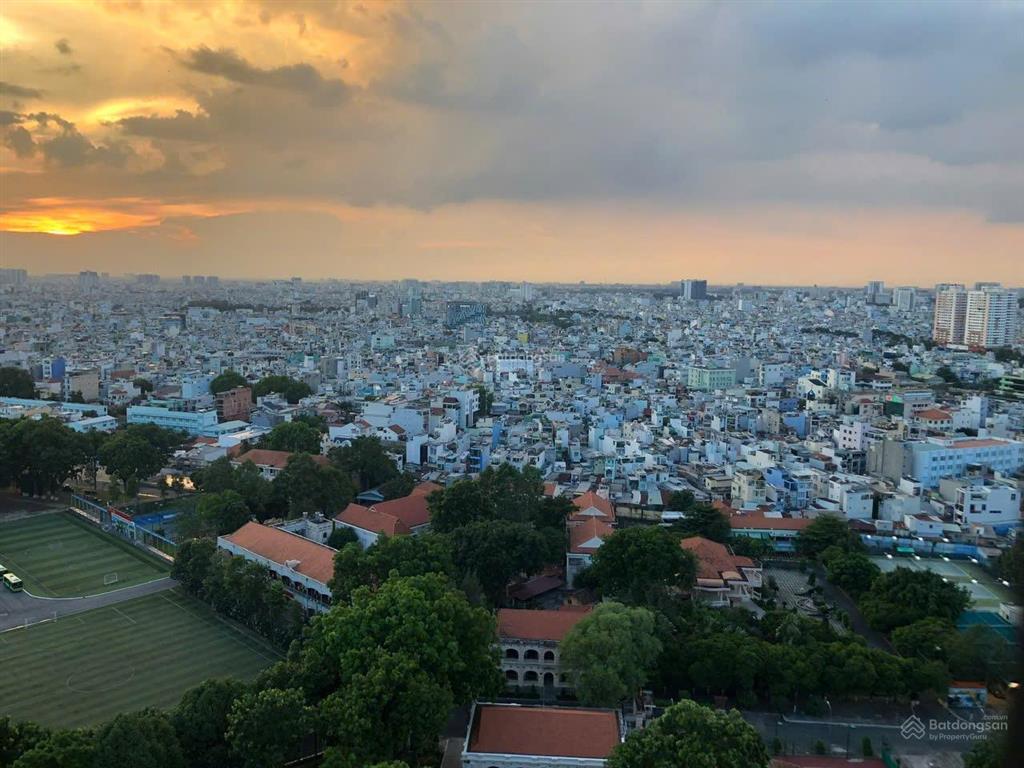 Bán căn hộ 2pn 2wc view thoáng hà đô centrosa garden q.10