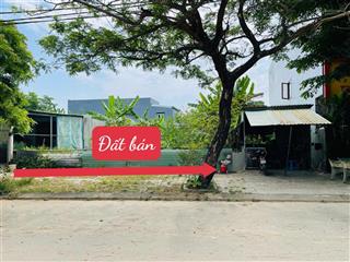 Tôi bán gấp lô đất đường 10m5 khu nam nguyễn tất thành, cách biển 600m, giá chỉ 26,7tr/m2