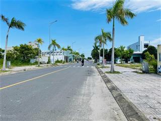 Độc quyền 2 lô đất lakeside vị trí đẹp kd sầm uất, giá rẻ nhất thị trường chỉ 25 triệu/m²