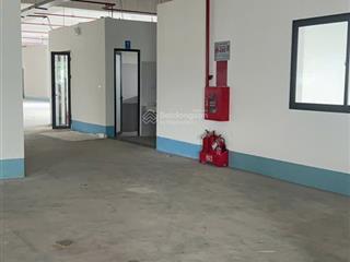 Cho thuê kho đẹp tại khu cn lương sơn lương sơn
 diện tích 30005000m2