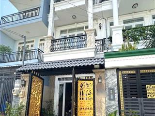 Nhà đẹp 1 trệt 2 lầu long trường quận 9