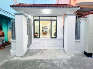 **bán nhà tăng nhơn phú a quận 9 rộng 100m2**