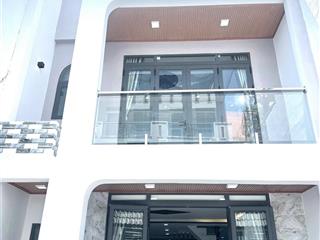 Nhà 1 trệt 1 lầu hẻm xe hơi 7 chỗ, tăng nhơn phú b