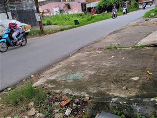 Bán đất mặt tiền đường bưng ông thoàn, phú hữu quận 9 66,7m2 6,2tỉ