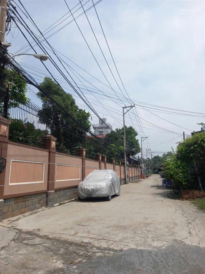 Bán dãy trọ 8 phòng thu nhập 15 tr/tháng, thuộc tân phú, quận 9