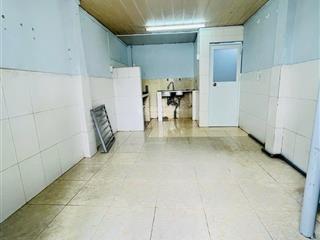 Nhỉnh 2 tỷ có nhà 3 tấm mặt tiền 10m đường 3b kênh nước đen q. bình tân