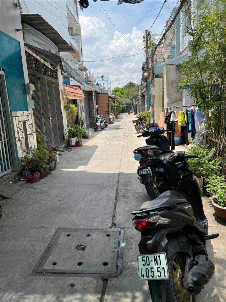 Bán đất ngang 8m đường lê trọng tấn p.bình hưng hoà q.bình tân 246m2 giá chỉ 12 tỷ