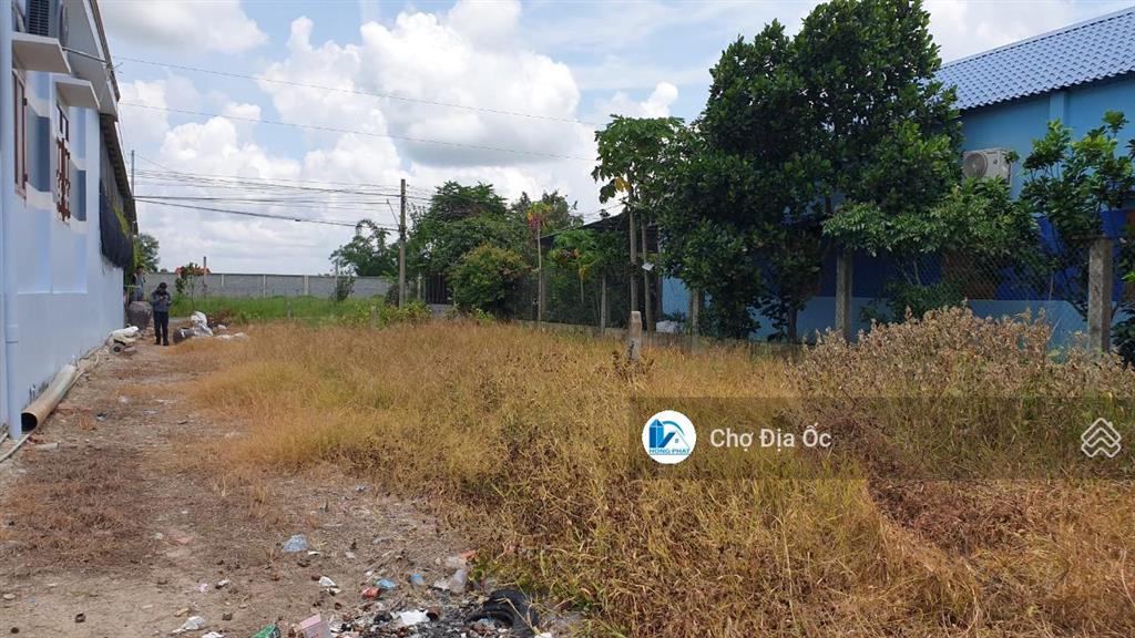 Cần bán lô đất dt 5m*40m mặt tiền 838b, gần thị trấn đông thành, đức huệ  long an