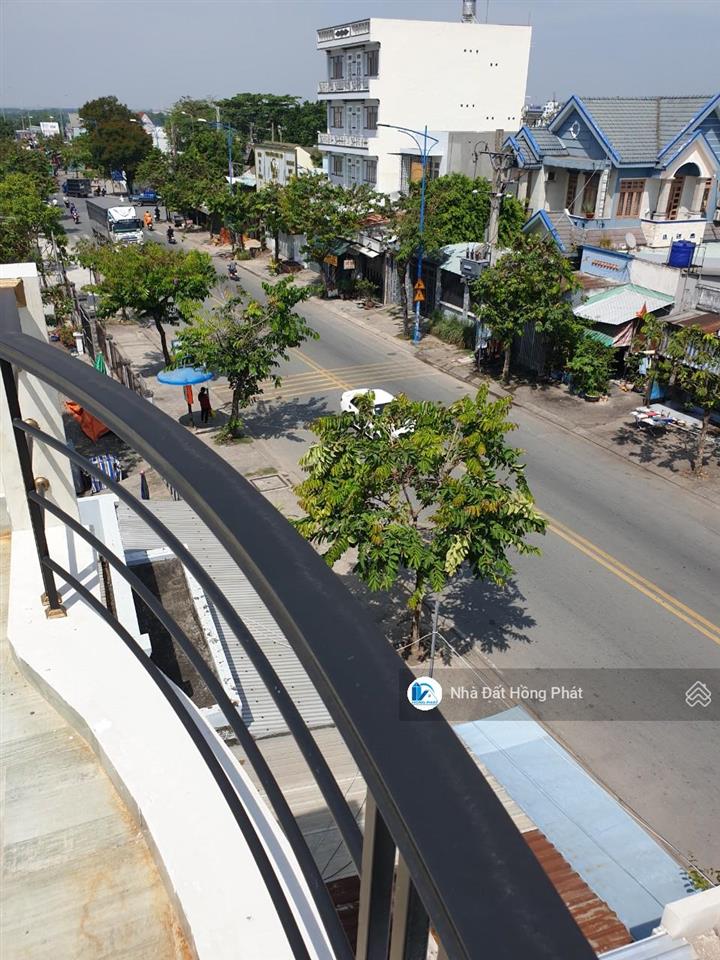 Nhà 2 lầu mặt tiền lê lợi, dt 4.7x19m, gần nhà thờ tân hiệp, hóc môn