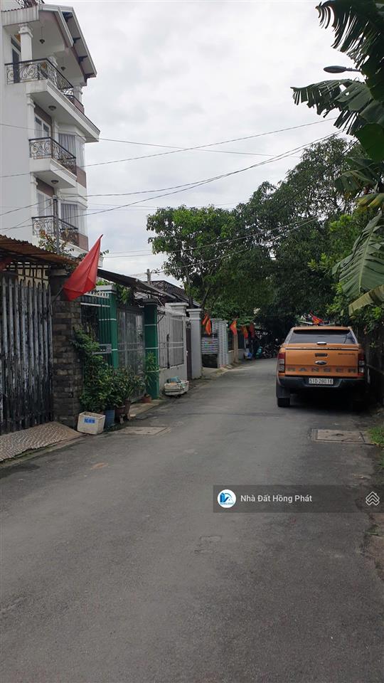 Bán gấp nhà vườn dt 16m x 30m, đường thông 8m, gần chợ đại hải hóc môn